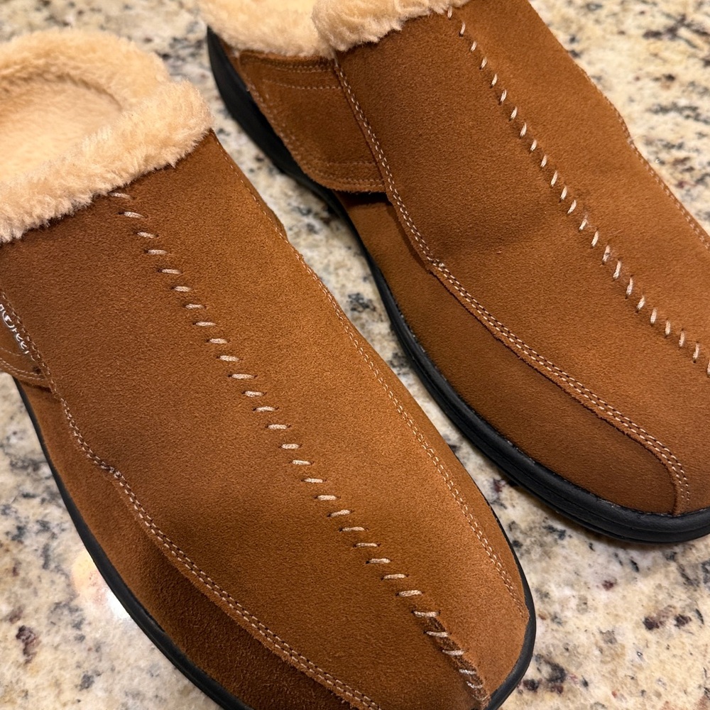 Orthofeet Men's Black Loafers with Ortho-Cushion System - Picture 8 of 8